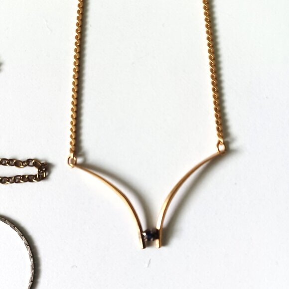 Lot of 12 Vintage Necklaces and 1 pair of Earrings - Picture 5 of 13